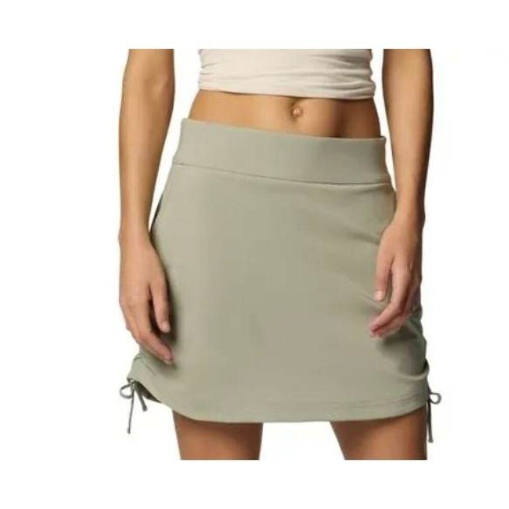 Columbia Women's Khaki Nylon/Spandex Omnishield Skort Athletic Skirt with Side R